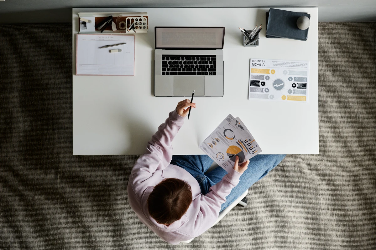 10 Erreurs Fatales à Éviter dans vos Publicités LinkedIn : Guide Expert pour Booster votre ROI